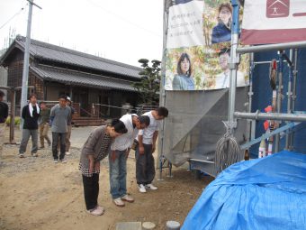 幸田町の注文住宅で上棟式がスタート