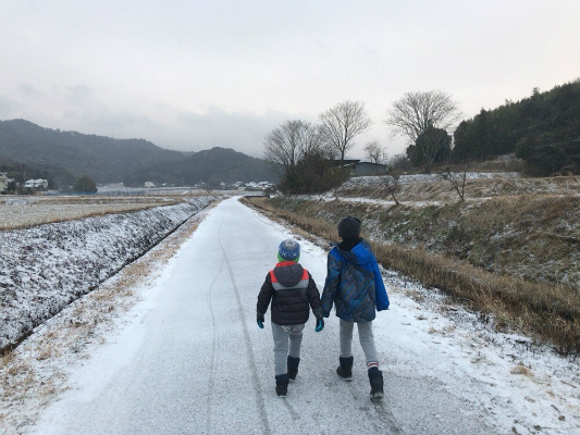 岡崎市・豊田市・幸田町を中心に注文住宅、新築一戸建てを手掛ける共感住宅ray-out（レイアウト）の山本社長のジュニア達