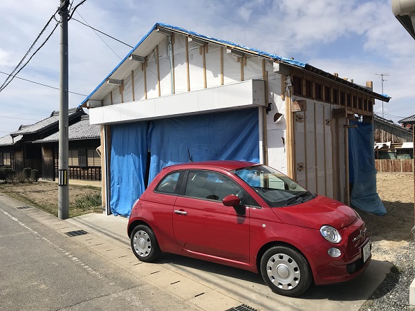 岡崎市・豊田市を中心に注文住宅、新築一戸建てを手掛ける共感住宅ray-out（レイアウト）がリノベーションする豊田市の車庫