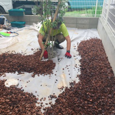 岡崎市に新築した家にドッグランをつくっています