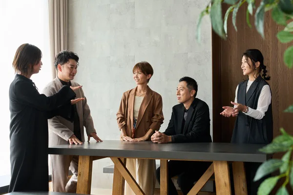 共感住宅レイアウトのチーム